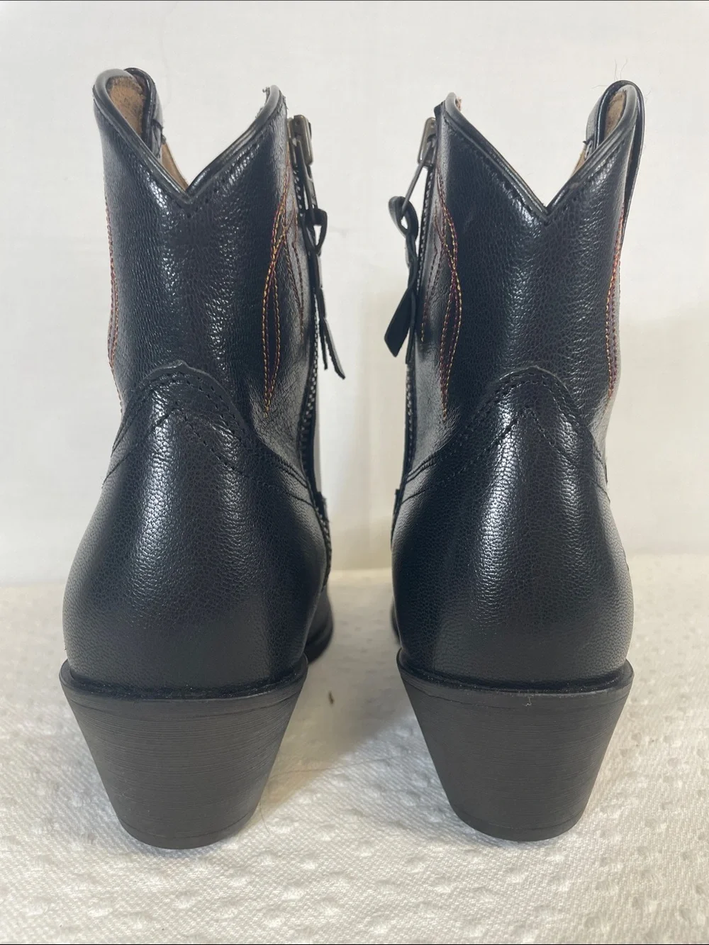 Ariat Darlin Short Western Boot ‘Old Black’W9.5 NWOT